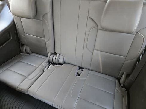 Used 2020 GMC Yukon Denali w/ Denali Ultimate Package AWD/4WD image 14