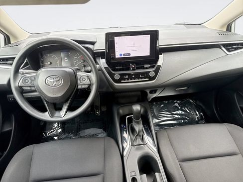 Used 2024 Toyota Corolla LE FWD image 22