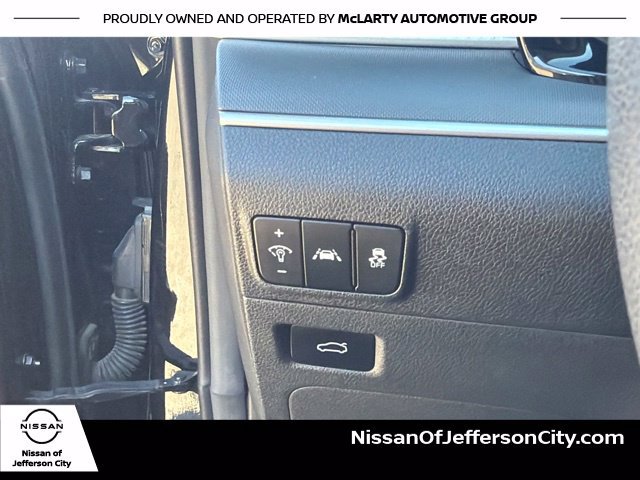 Used 2022 Kia K5 LXS FWD image 30