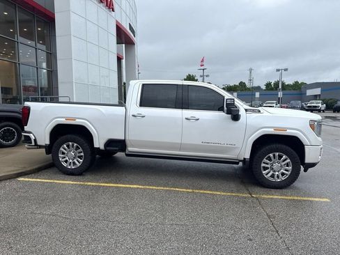 Used 2022 GMC Sierra 2500 Denali w/ Snow Plow Prep/Camper Package AWD/4WD image 4