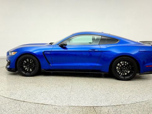 Used 2017 Ford Mustang Shelby GT350 w/ Electronics Package RWD image 8