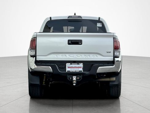 Certified 2023 Toyota Tacoma TRD Off-Road image 4