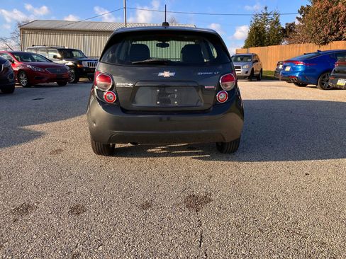 Used 2016 Chevrolet Sonic LT w/ Fun and Sun Package image 6