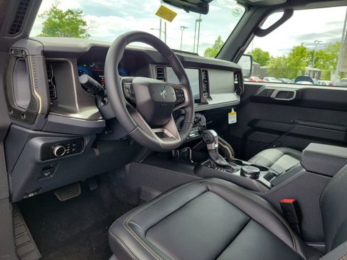 New 2026 Ford Bronco Badlands AWD/4WD image 21