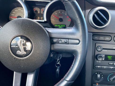 Used 2007 Ford Mustang Shelby GT500 RWD image 24