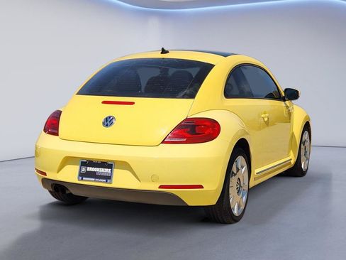 Used 2015 Volkswagen Beetle 1.8T FWD image 8
