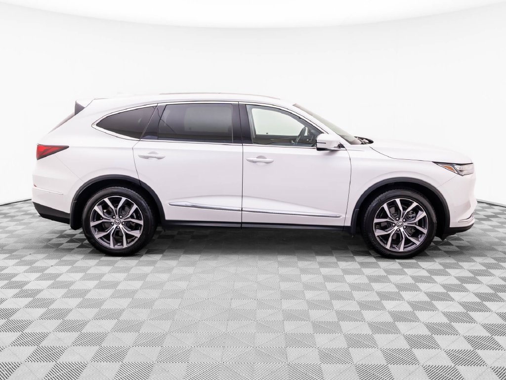 Used 2024 Acura MDX w/ Technology Package AWD/4WD image 8