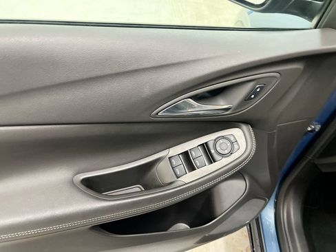 Used 2025 Buick Encore GX Preferred FWD image 20