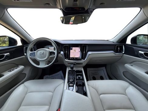 Used 2020 Volvo S60 T6 Momentum w/ Protection Package Premier AWD/4WD image 29
