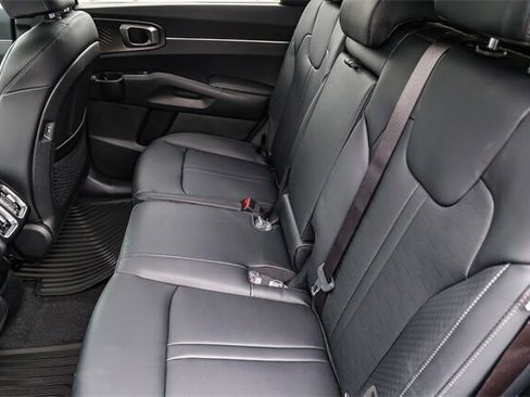 New 2026 Kia Sorento EX image 16