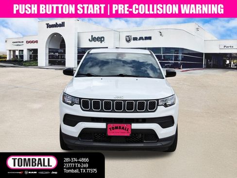 Used 2023 Jeep Compass Sport image 2
