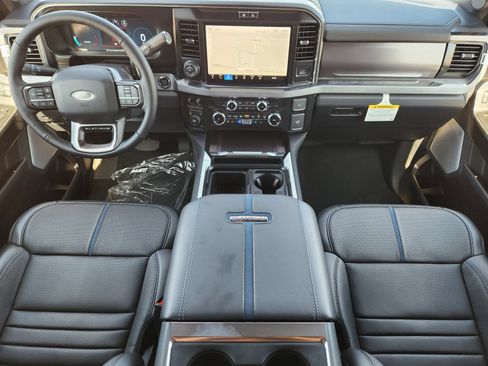 New 2026 Ford F450 Platinum w/ FX4 Off-Road Package AWD/4WD image 24