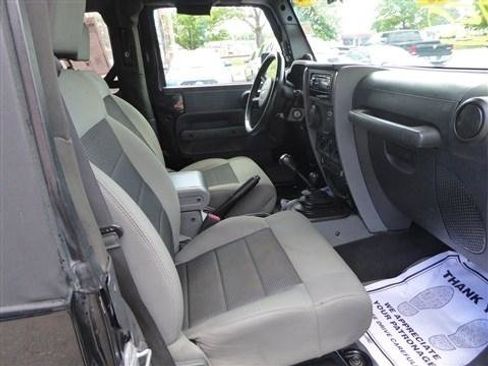 Used 2009 Jeep Wrangler X AWD/4WD image 18