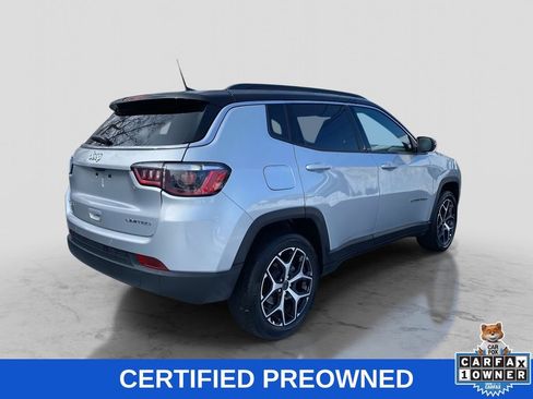 Used 2025 Jeep Compass Limited AWD/4WD image 7