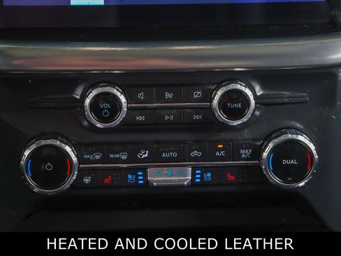 Used 2022 Ford F150 Lariat w/ Equipment Group 502A High AWD/4WD image 21
