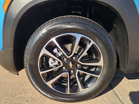 Certified 2025 Chevrolet TrailBlazer LT image 11