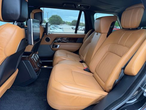 Used 2021 Land Rover Range Rover Long Wheelbase Autobiography AWD/4WD image 24
