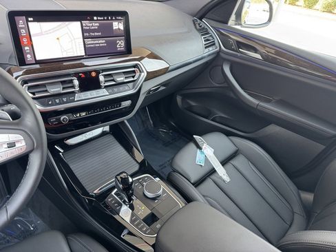 Used 2025 BMW X4 xDrive30i image 30