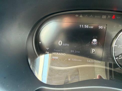 Used 2022 Nissan Kicks SR FWD image 46