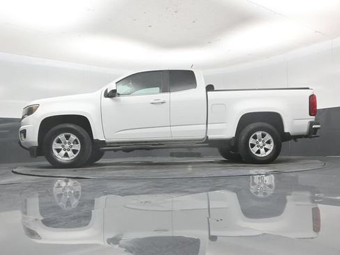 Used 2018 Chevrolet Colorado W/T w/ WT Convenience Package RWD image 48