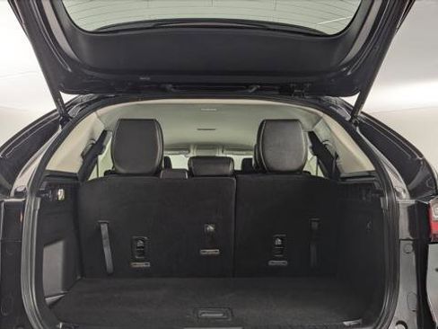 Used 2024 MAZDA CX-90 3.3 Turbo w/ Select Package image 17