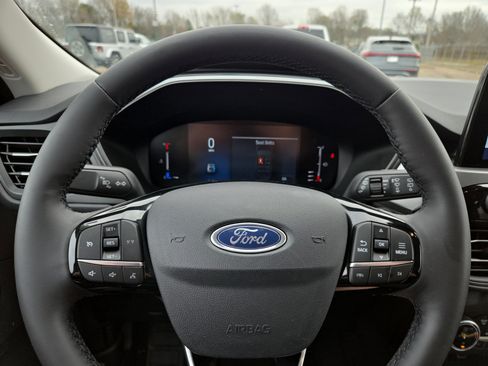 Used 2024 Ford Escape Active w/ Cold Weather Package image 10