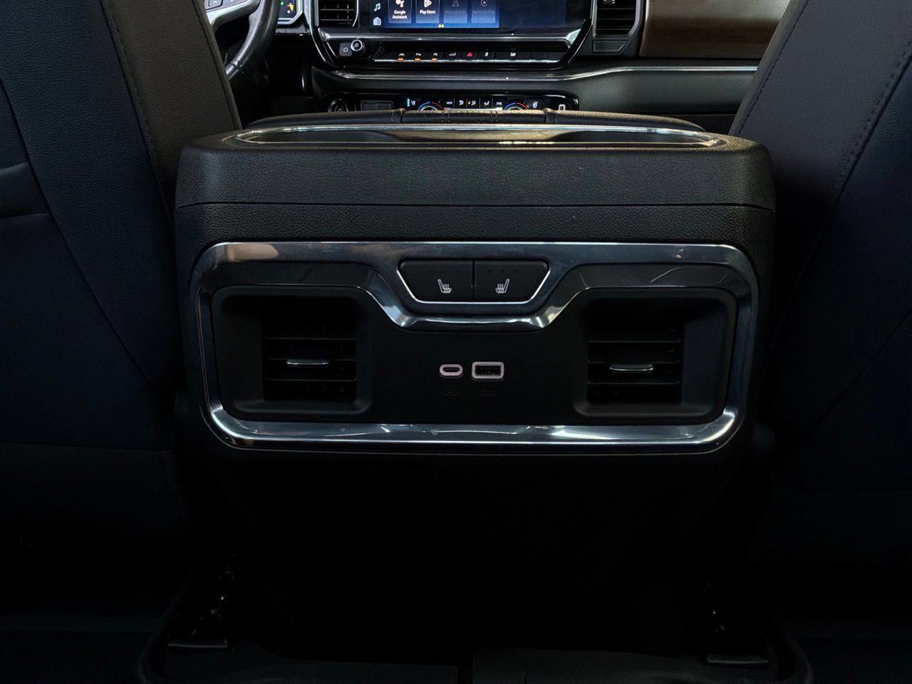 Used 2023 Chevrolet Silverado 1500 High Country AWD/4WD image 19