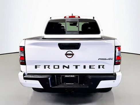 Used 2022 Nissan Frontier PRO-4X w/ Pro-4X Premium Package image 6