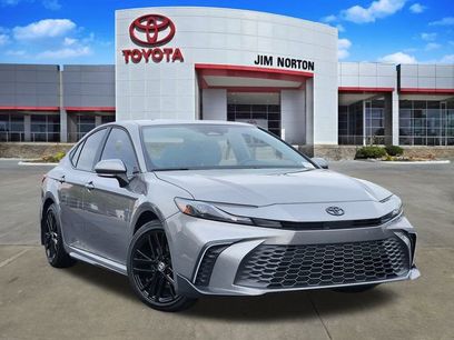 Used 2025 Toyota Camry SE