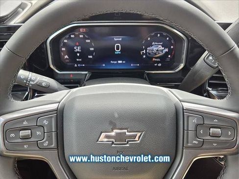 New 2026 Chevrolet Silverado 2500 ZR2 w/ LPO, Dark Essentials Package AWD/4WD image 31