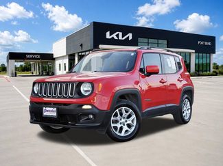 Used 2015 Jeep Renegade Latitude AWD/4WD video 1
