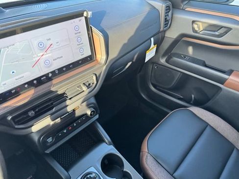 New 2026 Ford Bronco Sport Outer Banks w/ Outer Banks Tech Package+ AWD/4WD image 21
