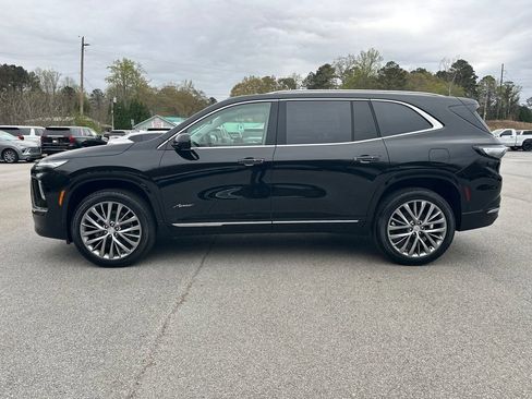 New 2026 Buick Enclave Avenir w/ Super Cruise Package image 9