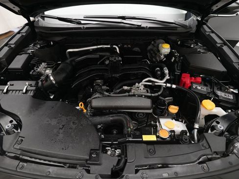 Certified 2025 Subaru Outback Limited image 3