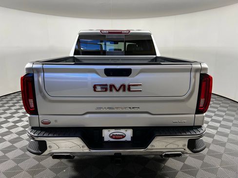 Used 2022 GMC Sierra 1500 SLT w/ SLT Premium Plus Package image 6