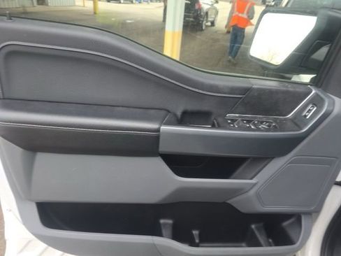 Used 2024 Ford F150 XLT w/ Tow/Haul Package image 9