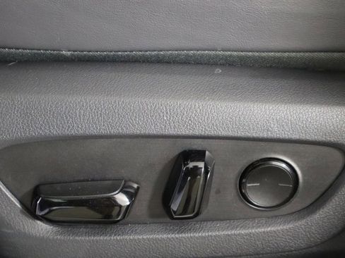 Used 2023 Lexus NX 250 FWD w/ Towing Package (2000 Lbs) image 24
