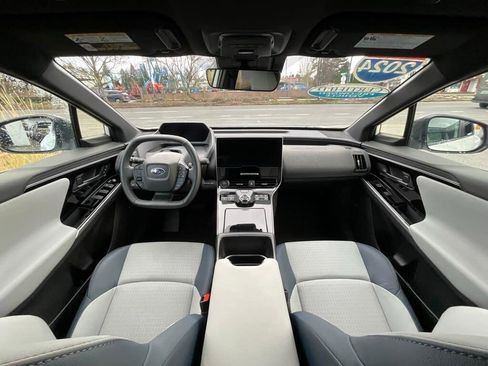 Certified 2024 Subaru Solterra Limited image 15