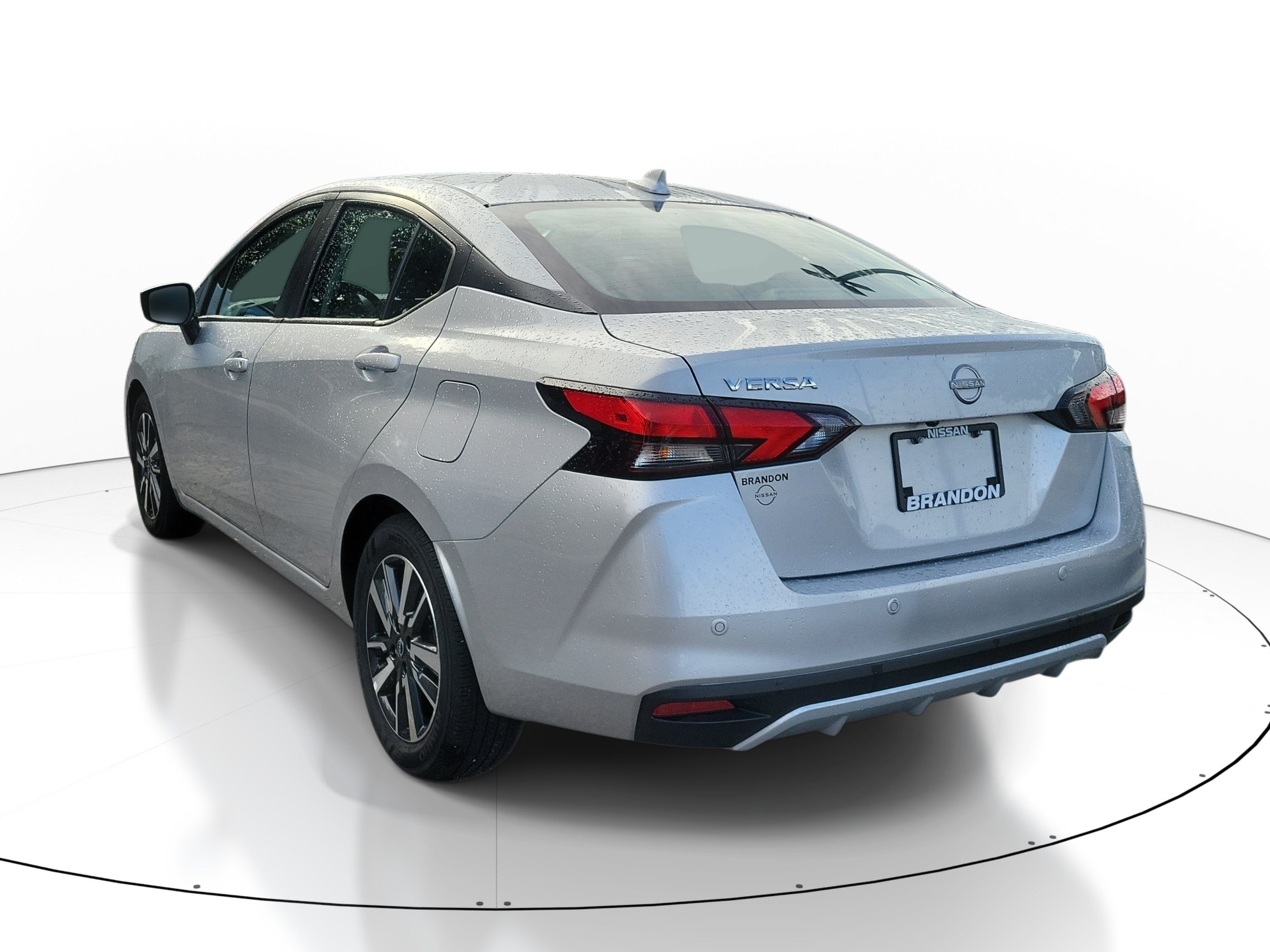 Certified 2025 Nissan Versa SV FWD image 5