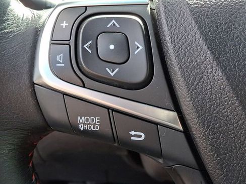 Used 2015 Toyota Camry SE FWD image 24