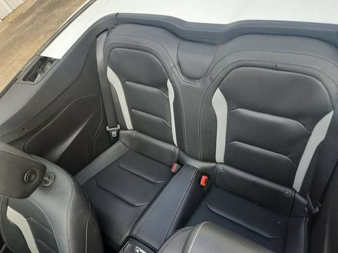 Used 2018 Chevrolet Camaro LT RWD image 27