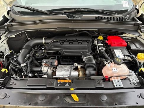 Used 2020 Jeep Renegade Trailhawk w/ Cold Weather Group image 18