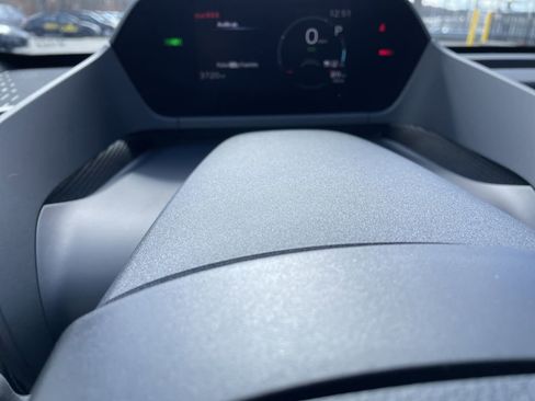 Used 2025 Toyota bZ4X AWD w/ Weather Package image 17