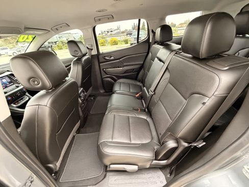 Used 2020 GMC Acadia SLT w/ Trailering Package image 33