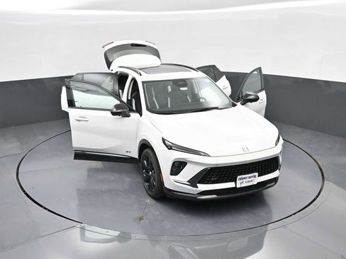 New 2025 Buick Envision Sport Touring image 79