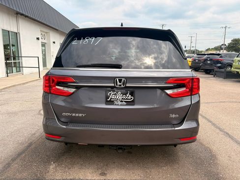 Used 2024 Honda Odyssey EX-L image 5