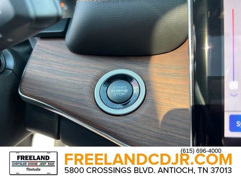 New 2025 Jeep Grand Cherokee L Summit w/ Advanced Protech Group IV image 19