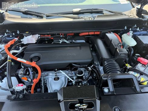 Used 2026 Honda CR-V TrailSport image 32