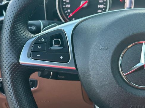 Used 2018 Mercedes-Benz E 400 Coupe image 34