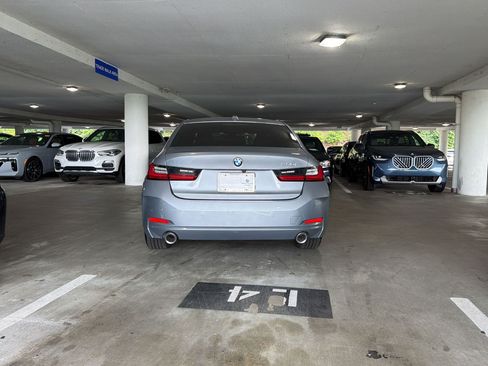 Used 2025 BMW 330i Sedan w/ M Sport Package RWD image 7